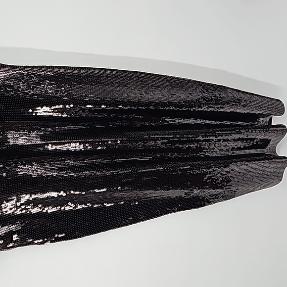 Express Sequined Midi Dress Capped Sleeves Oxblood - Picture 12 of 17